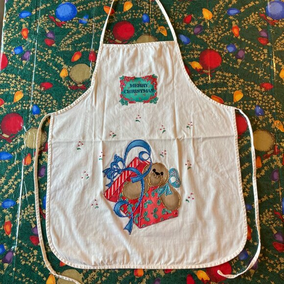 Merry Christmas Apron - Picture 2 of 13